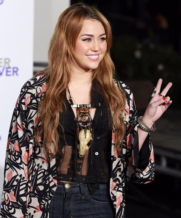 Miley Cyrus wore a Winter Kate Barbary kimono jacket