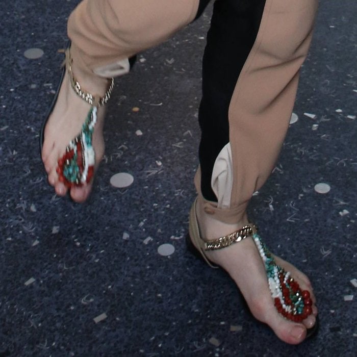 Cate Blanchett's feet in Roger Vivier bejeweled sandals