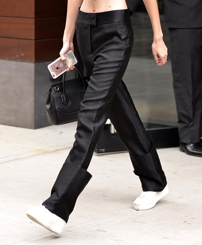 Gigi Hadid leaving her apartment in New York